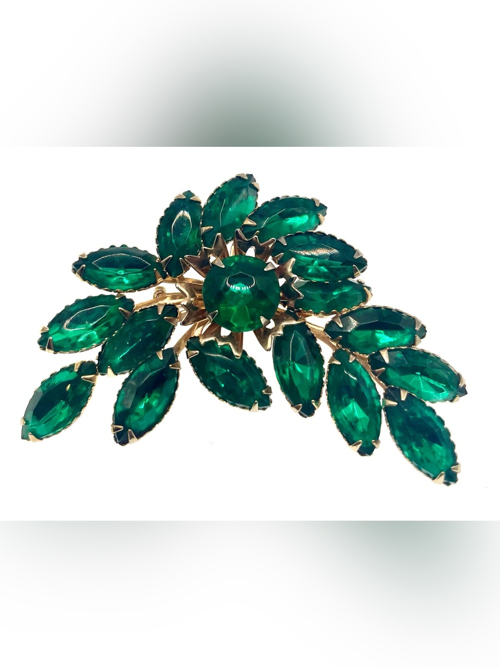 Vintage 1950s Emerald Green Marquis Glass Floral Brooch Gold Tone Mid Century